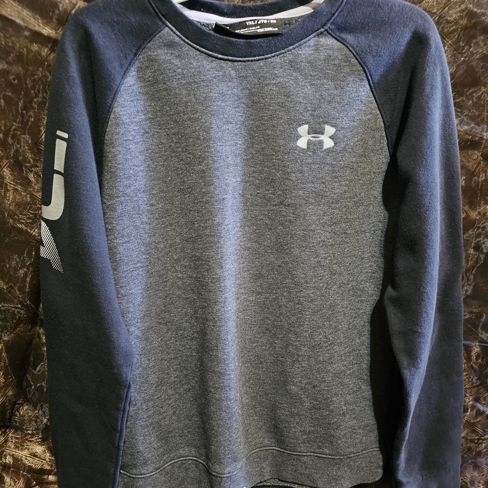 Under Armour Charcoal and Navy Sweatshirt